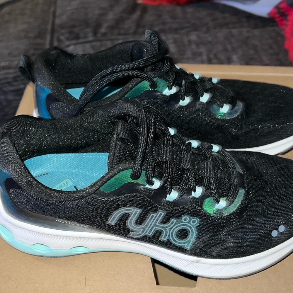 RYKA women’s shoes size 7